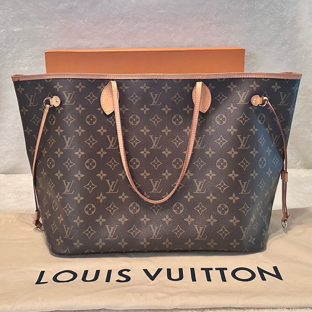 Louis Vuitton Neverfull GM Tote